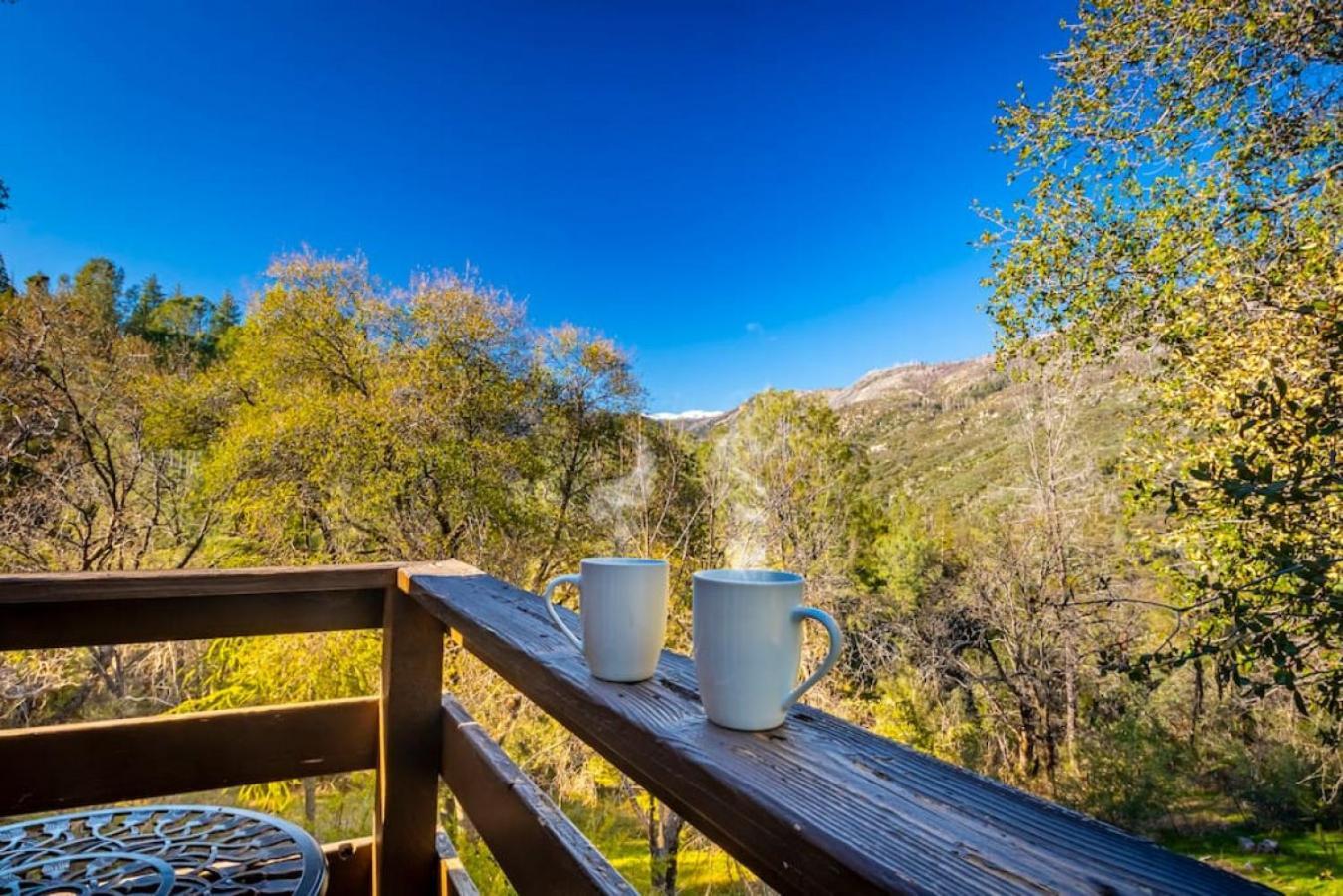 Sierra Vista Lookout Lodge: Creekside Retreat Near Bass Lake & Yosemite North Fork Exterior photo